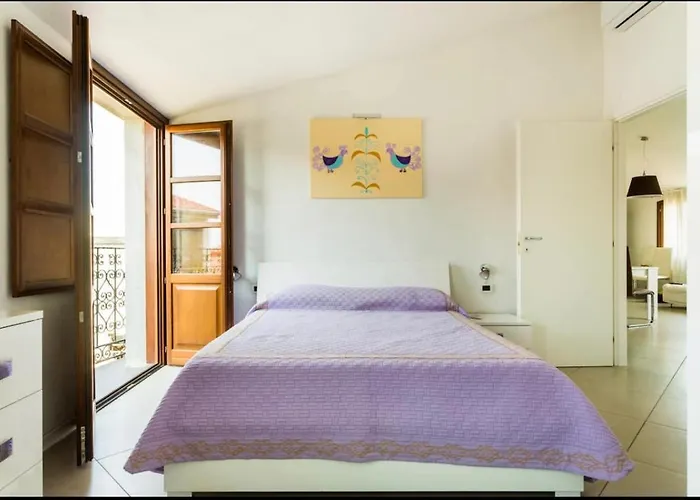 Su Coccu Oda ve Kahvaltı 3*